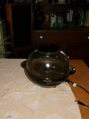 vtg West Bend Stir crazy electric popcorn maker in mint shape